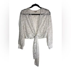 Amber Shu White Sheer Floral Lace LongSleeve Tie-front Crop Top Large Fairy-Boho